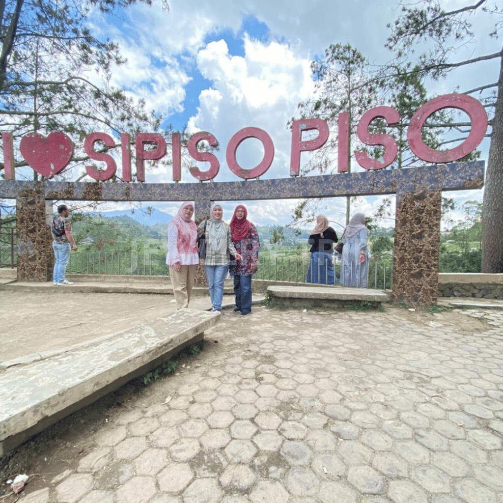π€οΈ Cuti Indah Danau Toba Cuti Indah Danau Toba