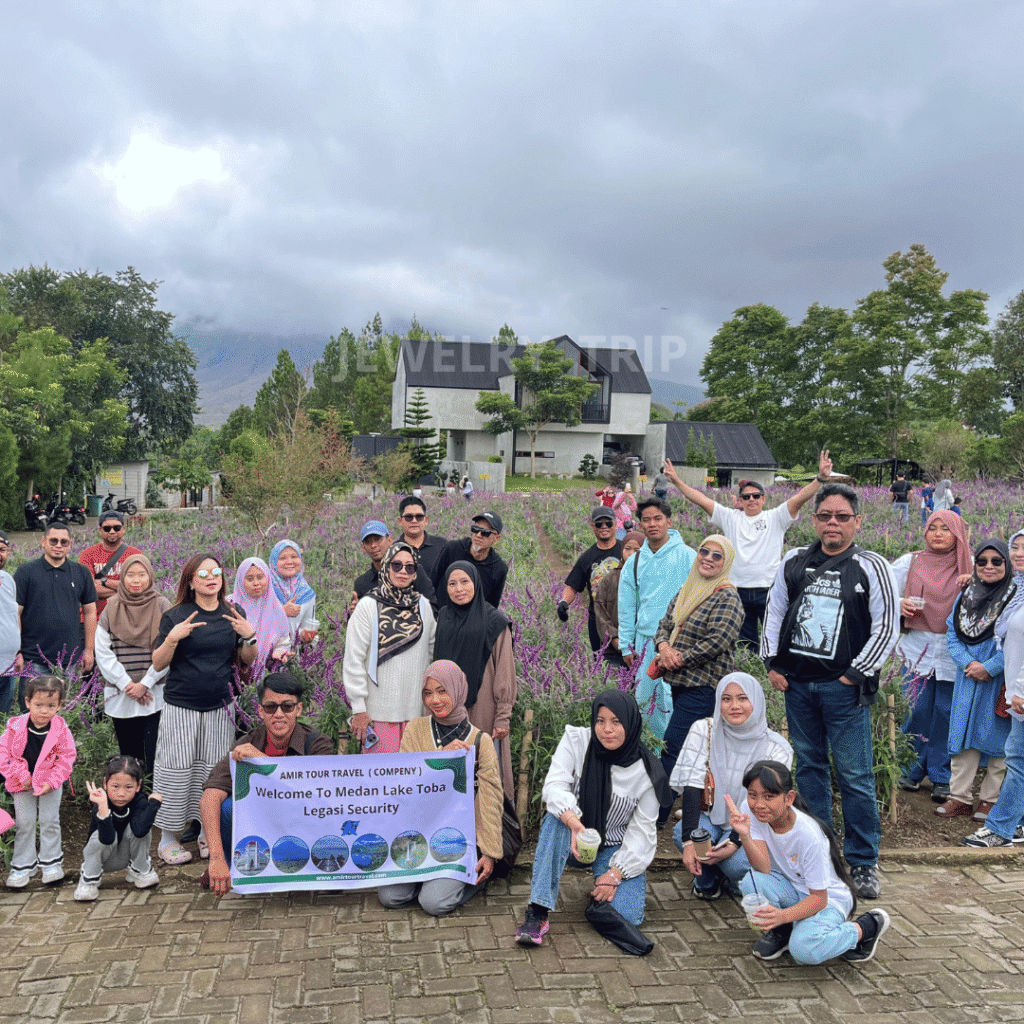 Pesona Wisata Medan Danau Toba Pesona Wisata Medan Danau Toba